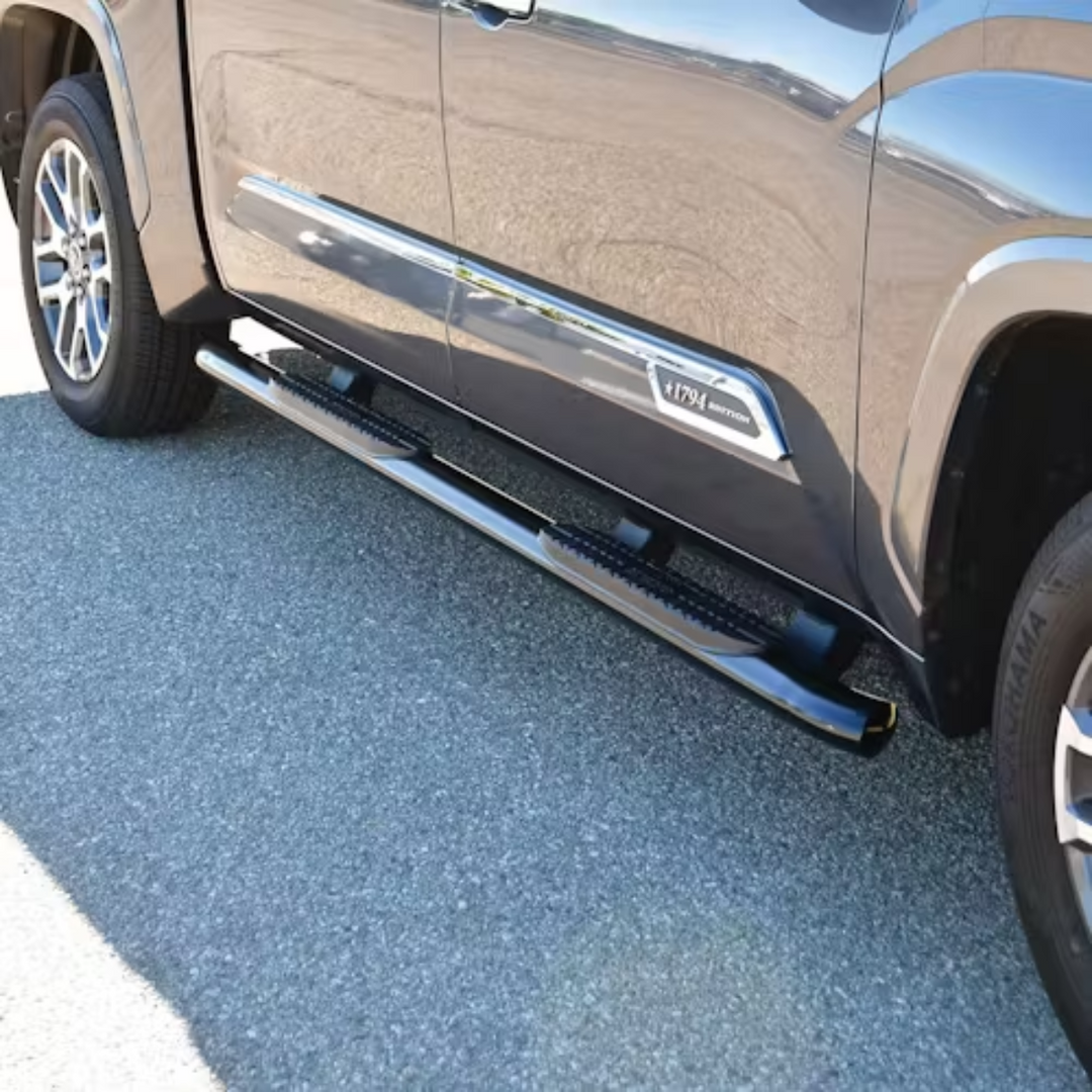 Westin_2024_Tacoma_Double_Cab_PRO_TRAXX_4_Oval_Nerf_Step_Bars_-_Black1