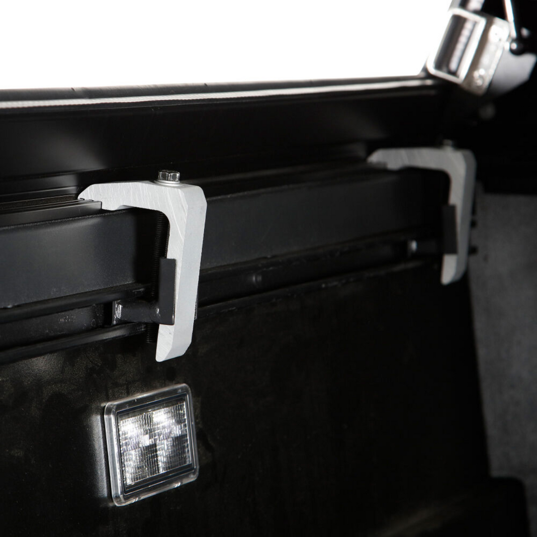 Westin_2024_Tacoma_EXP_Truck_Cap_w_Sliding_FR_Glass_COMPLETE_KIT_A_BS_Tacoma_w_5ft_Bed_12